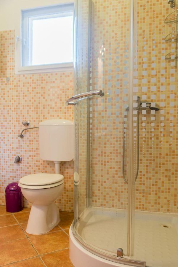 Karanac Apartment Tri Mudraca المظهر الخارجي الصورة