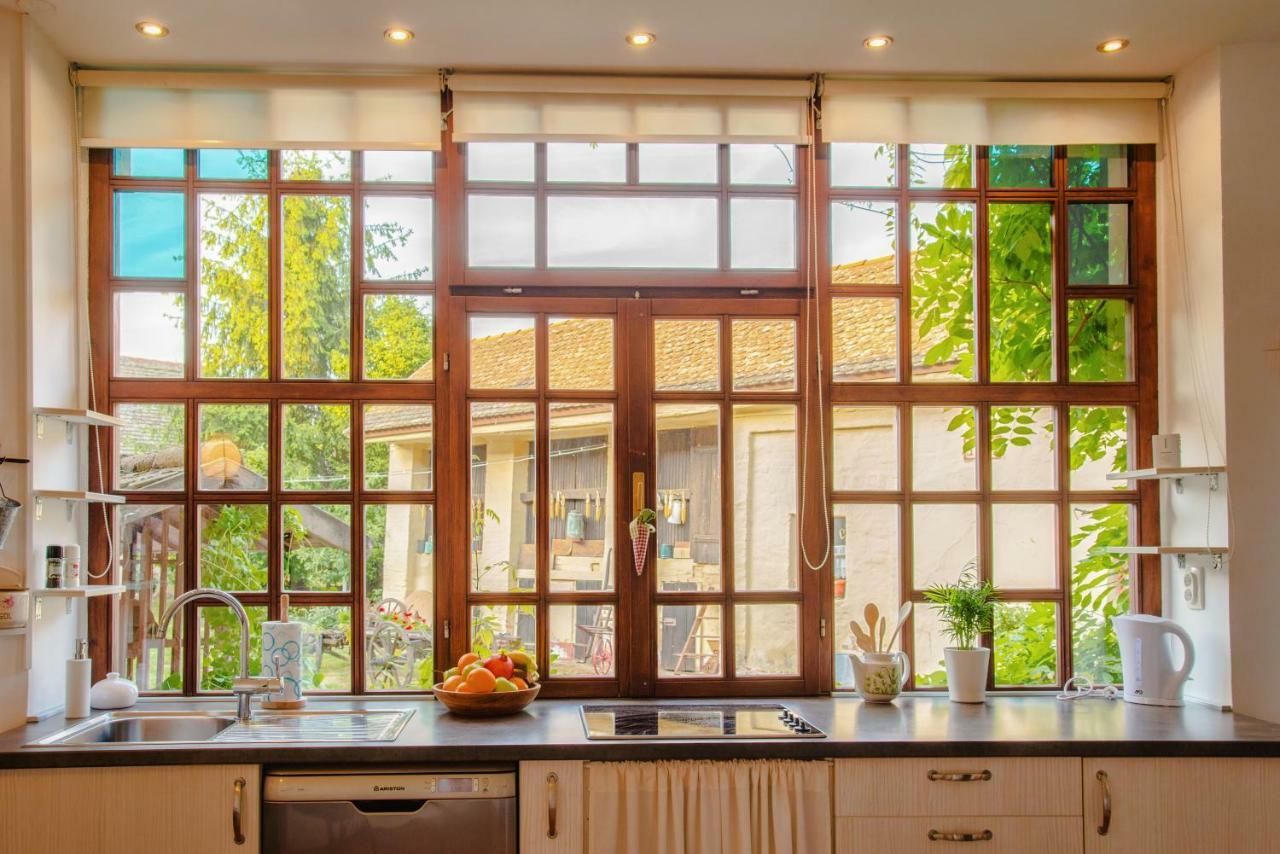 Karanac Apartment Tri Mudraca المظهر الخارجي الصورة